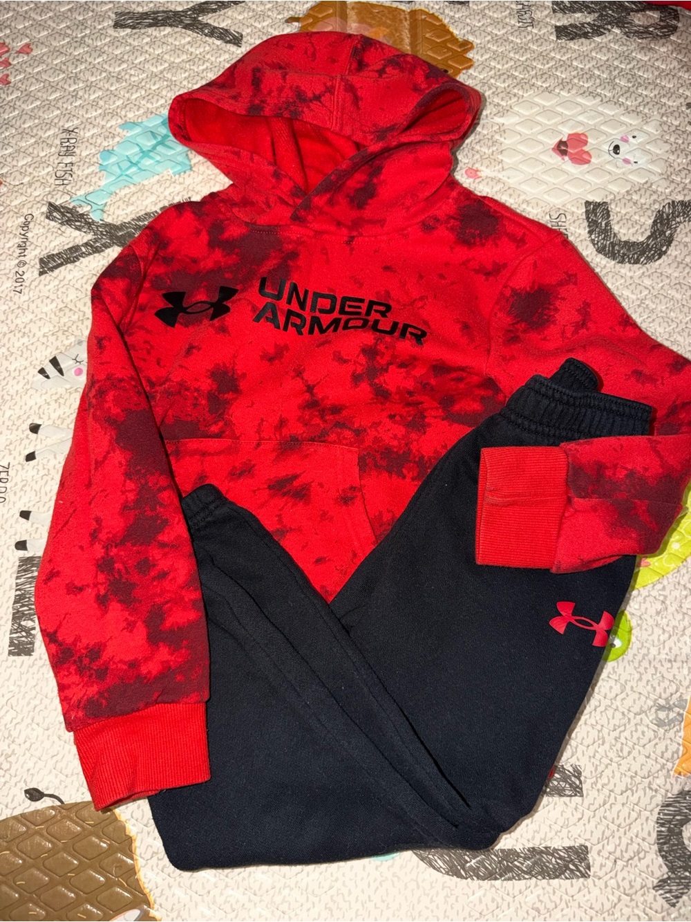 Under Armour 5T Red Tie-Dye Hoodie and Pants Set